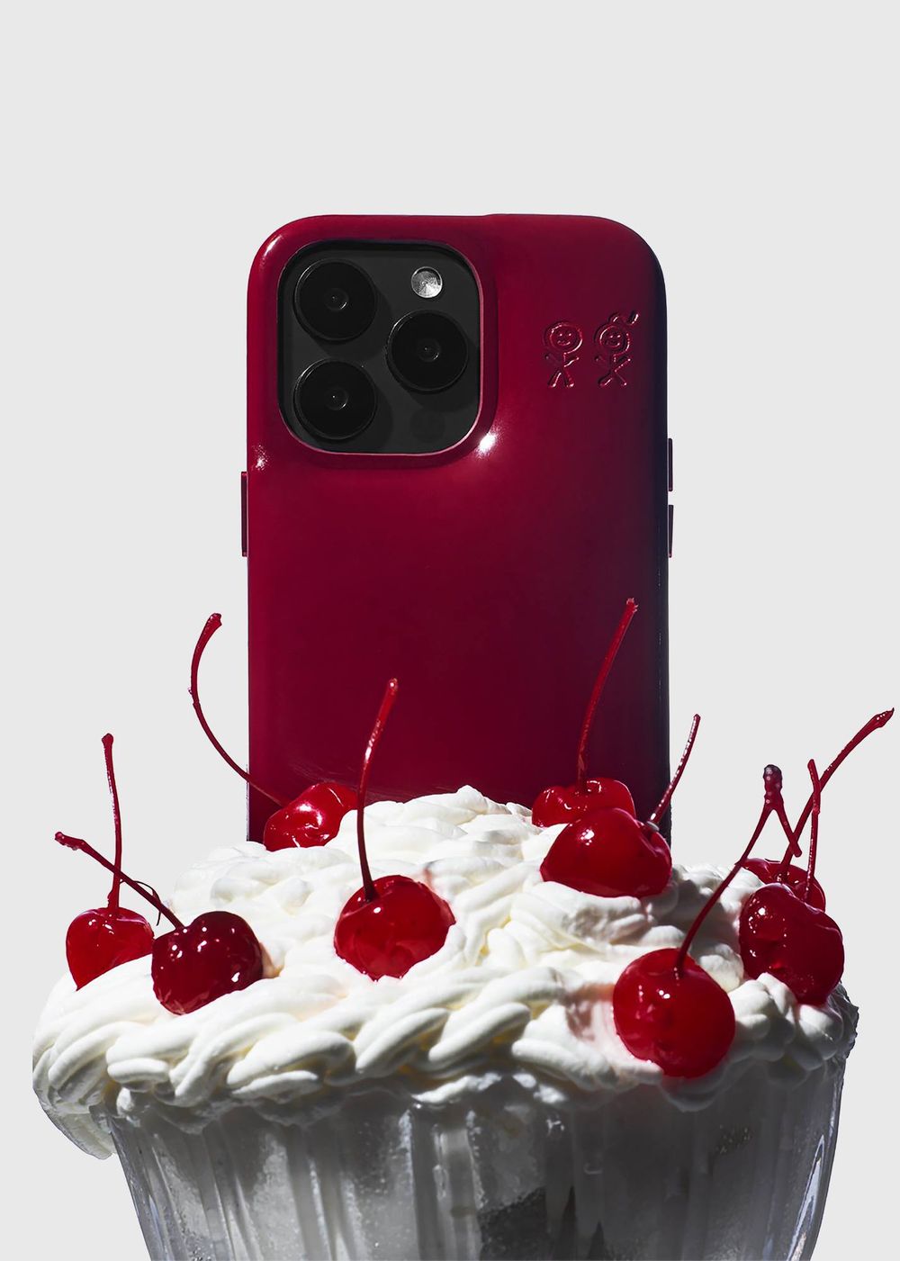 Lisa、TWICE娜璉、aespa Winter最愛「空氣手機殼」台灣也買得到！草莓牛奶色可愛瘋掉！-13