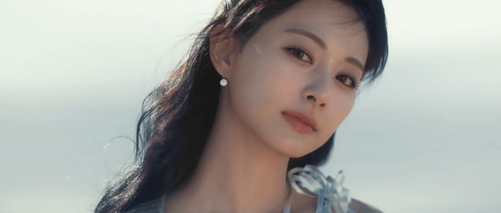 TWICE先行曲《I GOT YOU》出爐！子瑜化身森林仙女，Momo超辣好身材全網暴動！-11