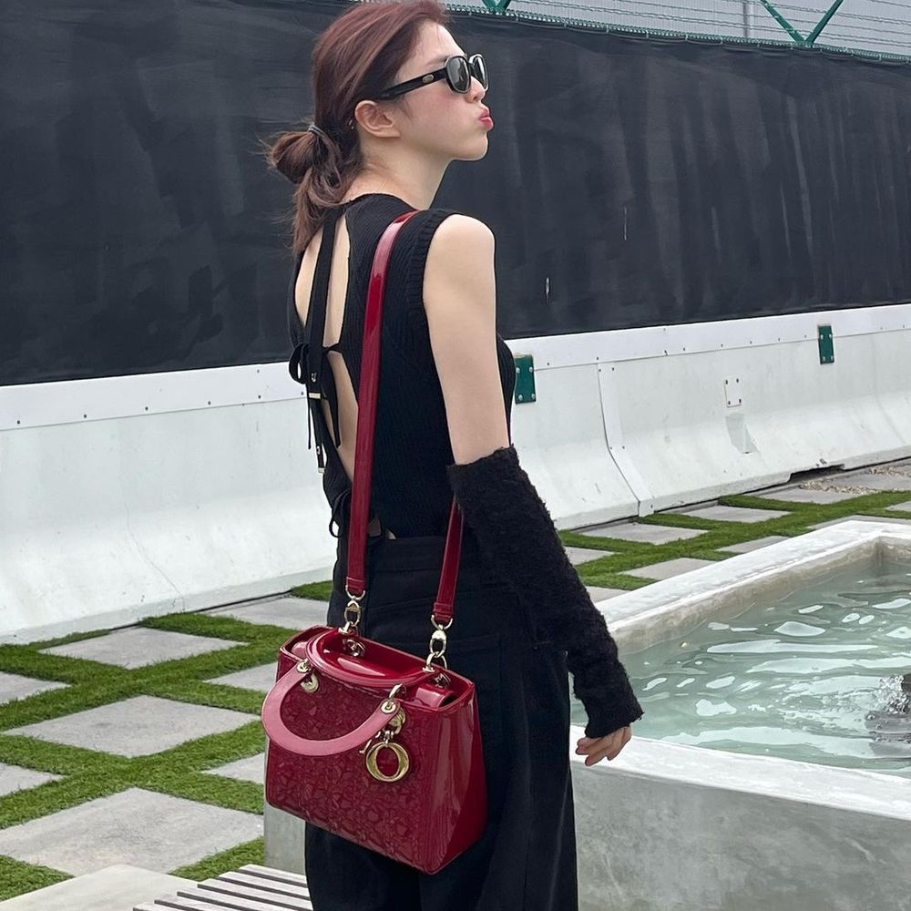 網公認「最適合穿紅色」的女偶像TOP5！張員瑛、Karina這樣穿出有料好身材！-7