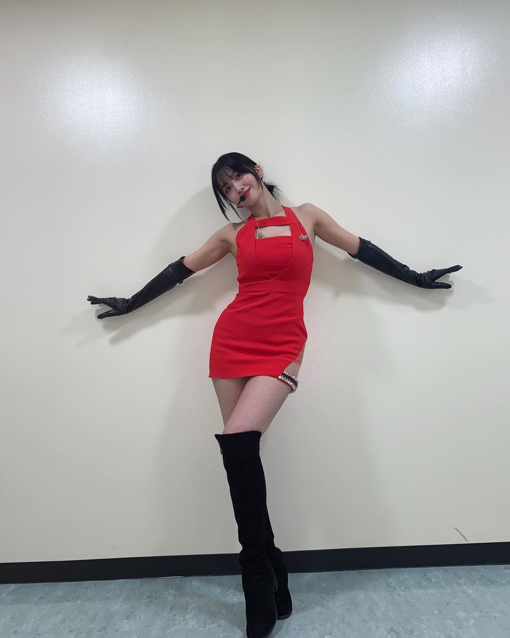 網公認「最適合穿紅色」的女偶像TOP5！張員瑛、Karina這樣穿出有料好身材！-23