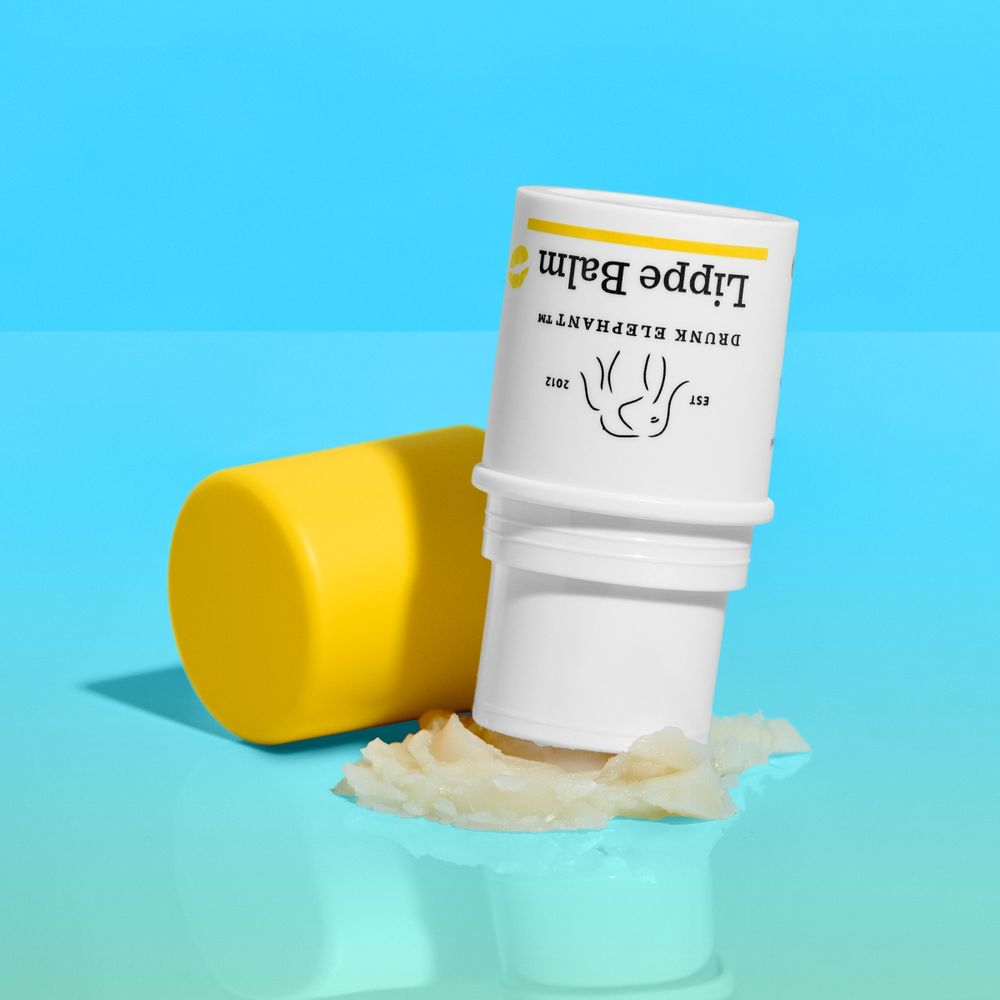 喬喬最愛同款澎嫩護唇膏升級了！醉象人氣「嘟嘟潤唇膏」，豐潤度、滋養度加倍，還可以撫平魚尾紋、充當指緣油！-5