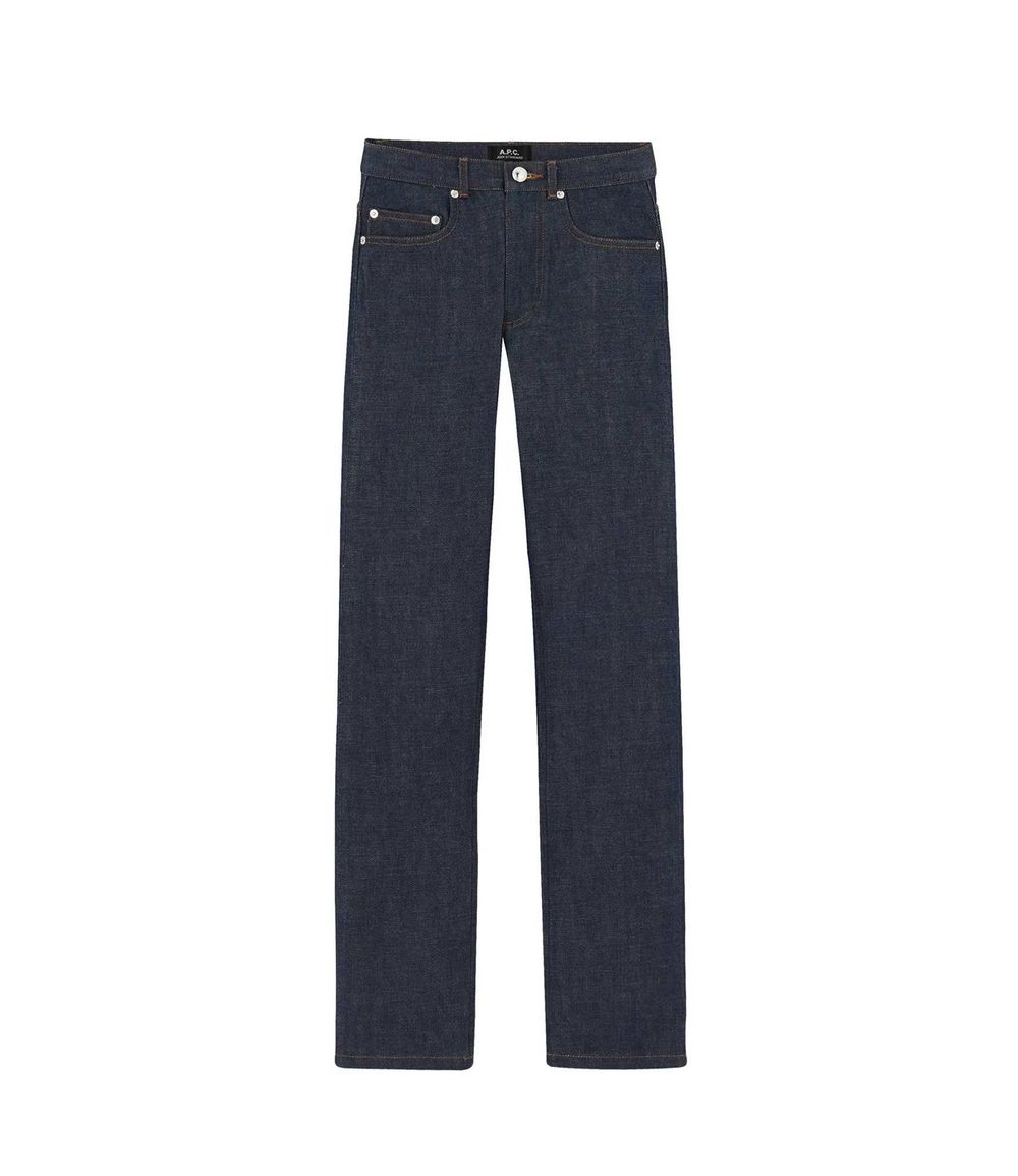 不用找代購！韓妞最愛A.P.C.台灣也開店了！半月包、托特包...這裡一次買齊！-19