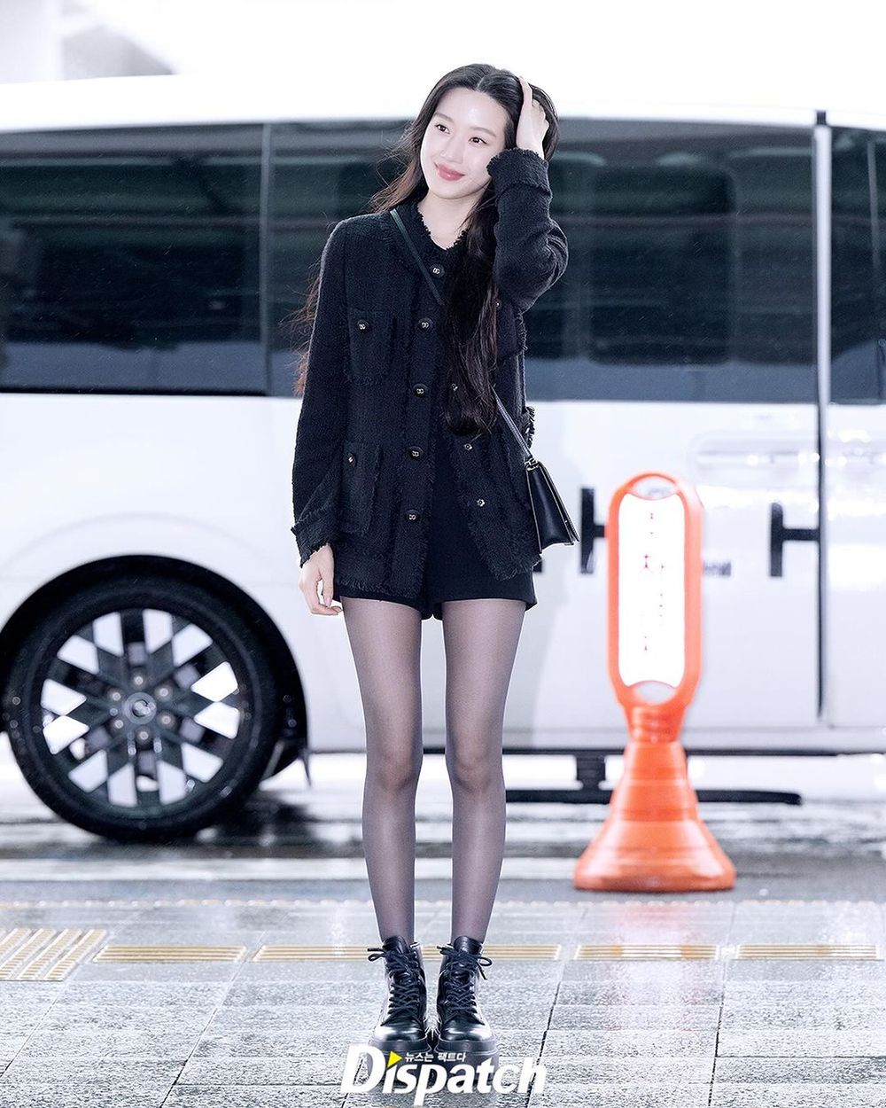 文佳煐女神降臨！Dolce&Gabbana時裝周「薄紗透膚美胸」有料身材米蘭引暴動！-3