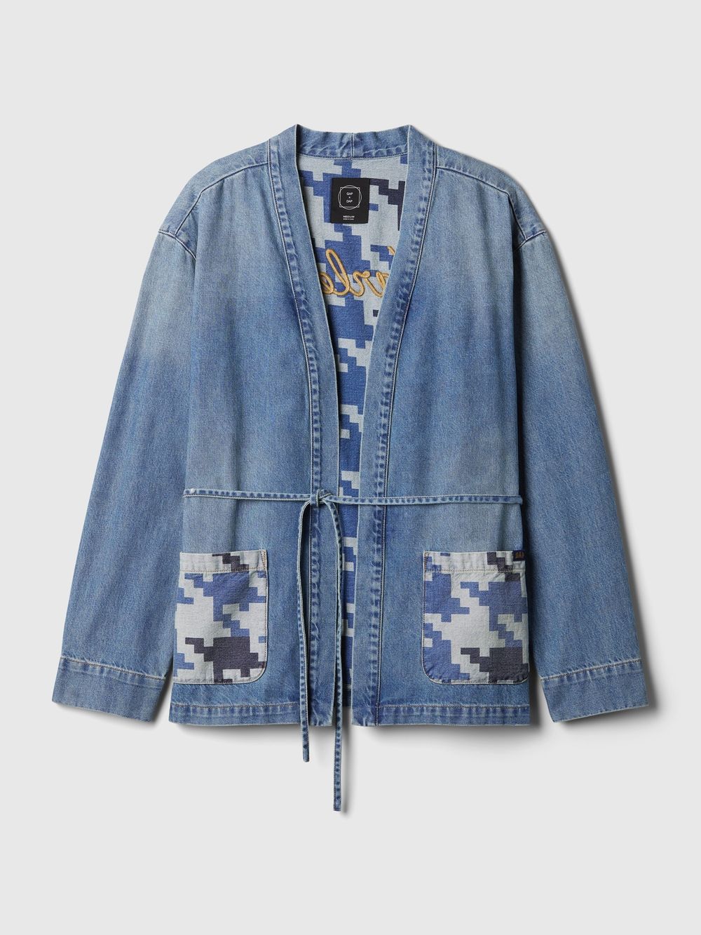 GAP X DAP聯名太好看！「丹寧襯衫」開賣就被問爆！牛仔外套要一起帶回家！-9