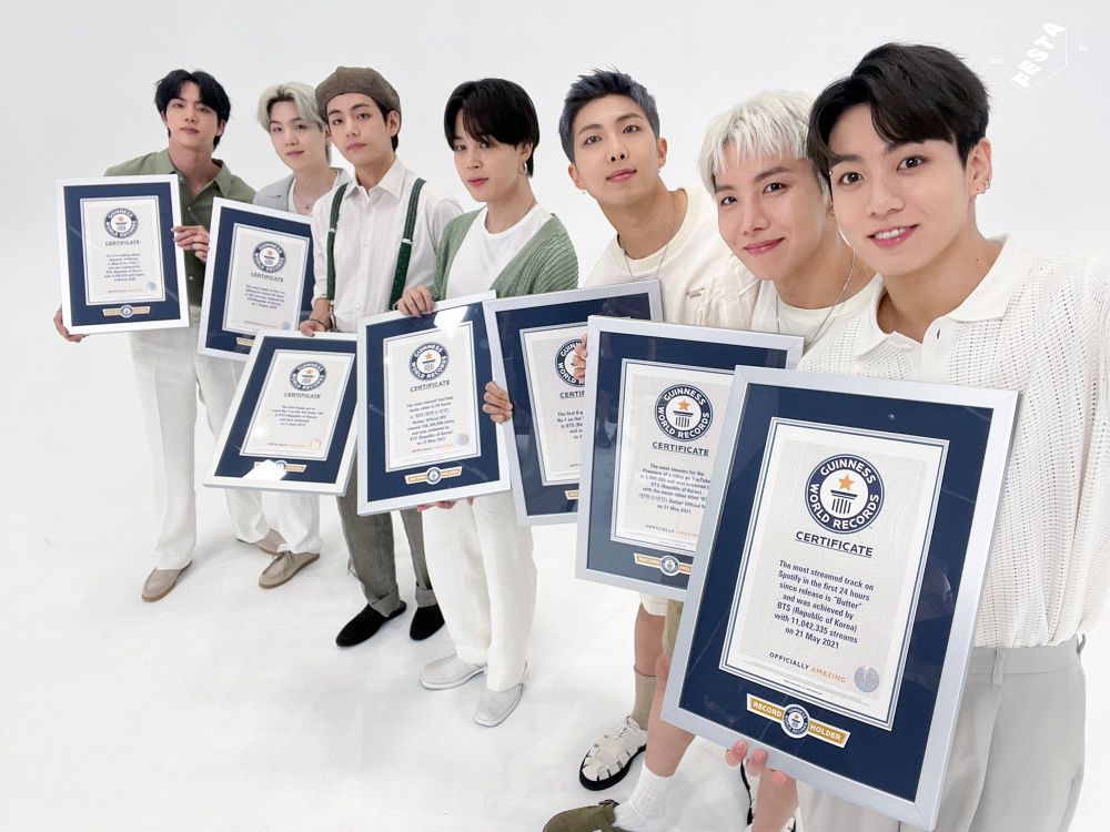 獲獎數最多的KPOP偶像團體TOP8！人氣女團TWICE墊底，SEVENTEEN第五，冠軍高達156次拿到手軟！-17