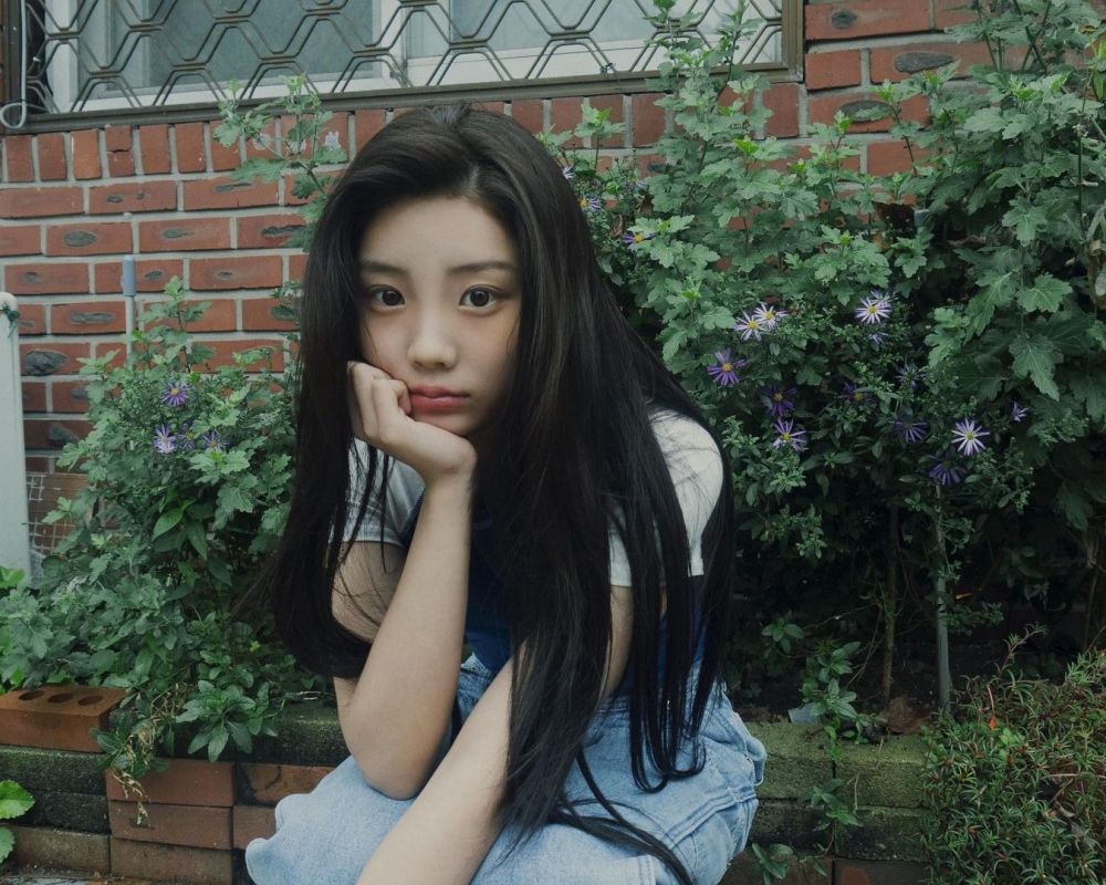 NewJeans師妹ILLIT出道！在台北捷運拍形象、現身時裝周，網預測：下一個精品團？！-5