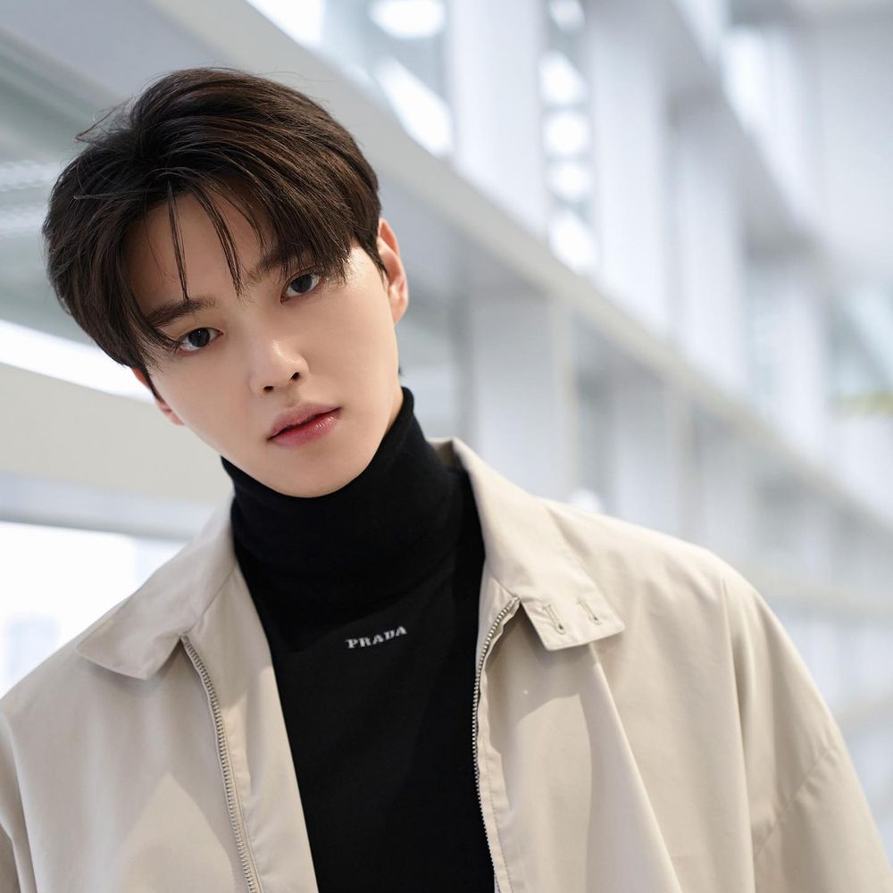 全網暴動「帥到像AI」韓星Top6！Felix、珉奎，還有「他」太帥嚇到後輩？！-18