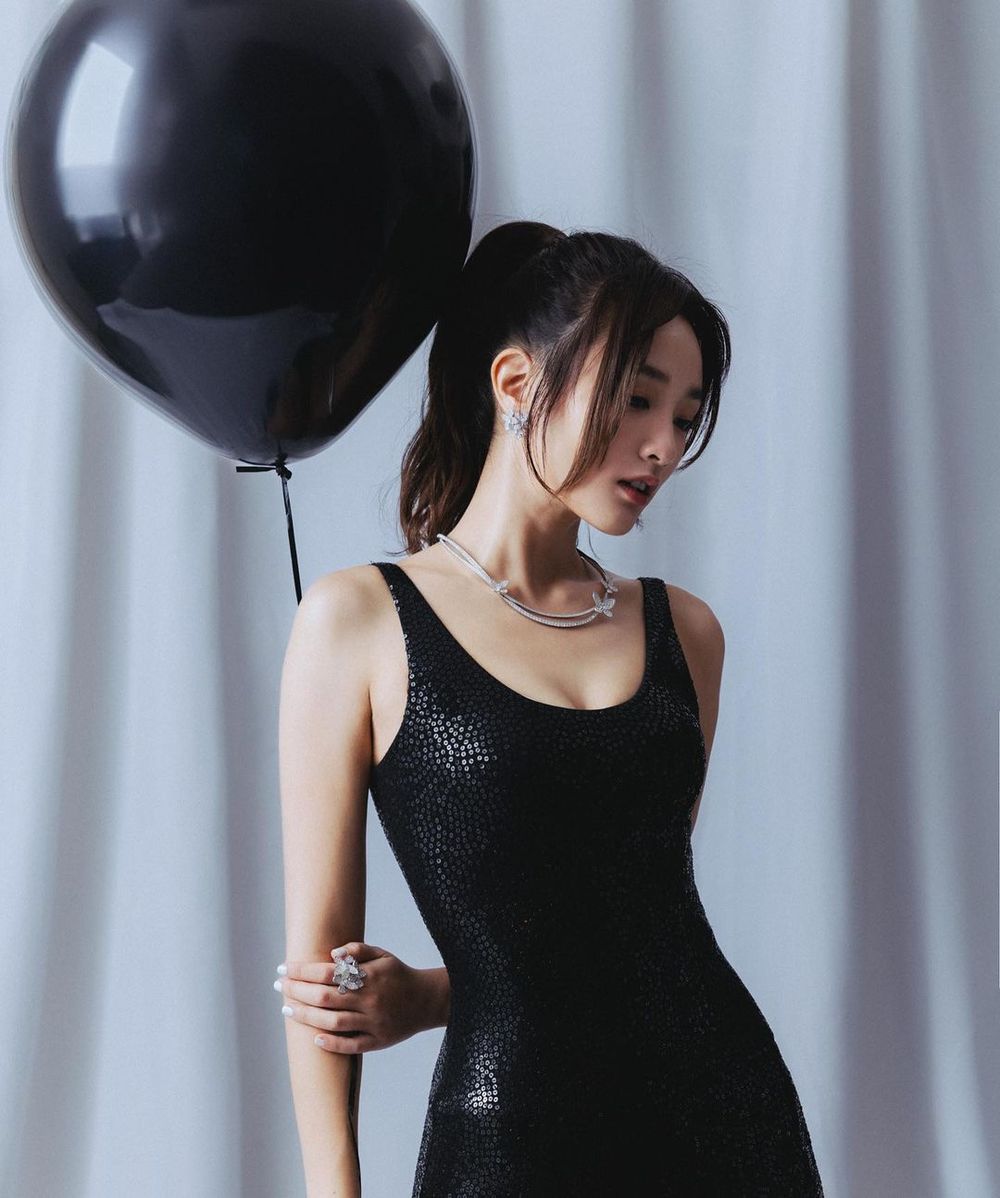 台灣「深藏不露好身材」女星Top6！孫盛希「腿長又有料」、蔡依林瘦身不瘦胸！-4