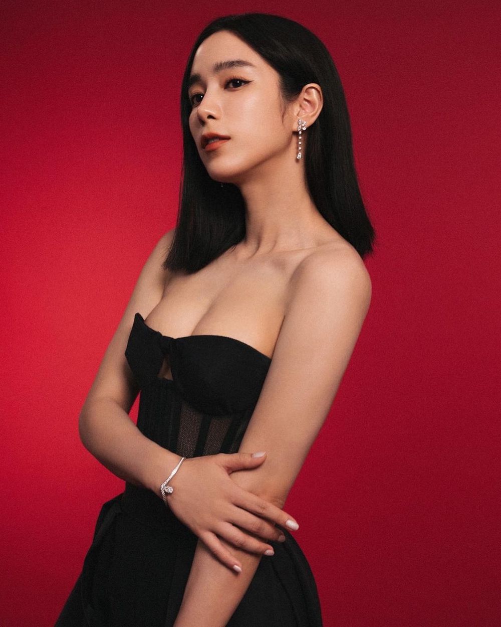 台灣「深藏不露好身材」女星Top6！孫盛希「腿長又有料」、蔡依林瘦身不瘦胸！-12