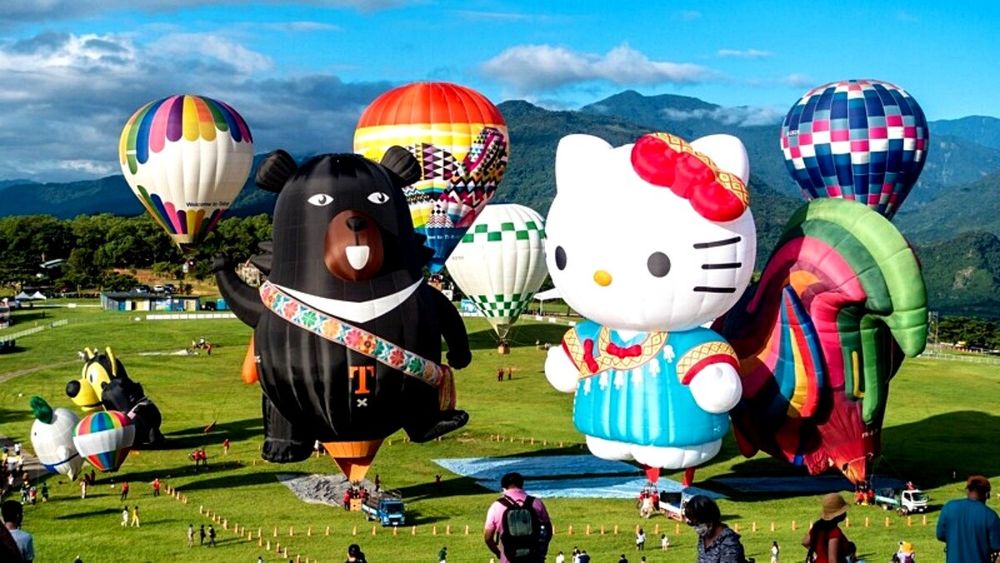 2024台東熱氣球嘉年華來了！Hello Kitty熱氣球、光雕音樂會「這天起」連45天登場快筆記！-1
