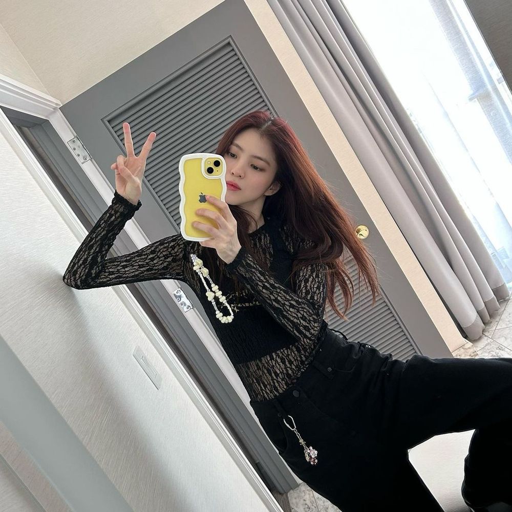 韓韶禧、柳俊烈夏威夷約會穿這樣！5招「高段斬男穿搭術」解析、透膚薄紗性感純欲風，連影帝都淪陷？！-11