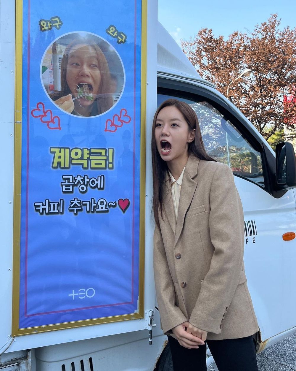 邊佑錫也是她摯友？！8點認識話題女神「惠利」人緣超好、精品搶合作⋯看完會愛上她！-2