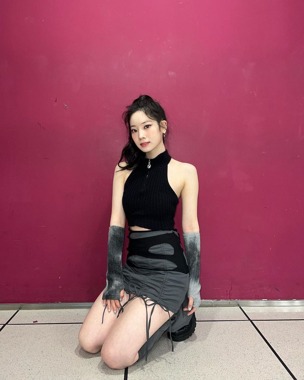 她們竟然不到165公分！7位韓國「假裝高女偶像」Jisoo、雨琦看起來根本170！-2