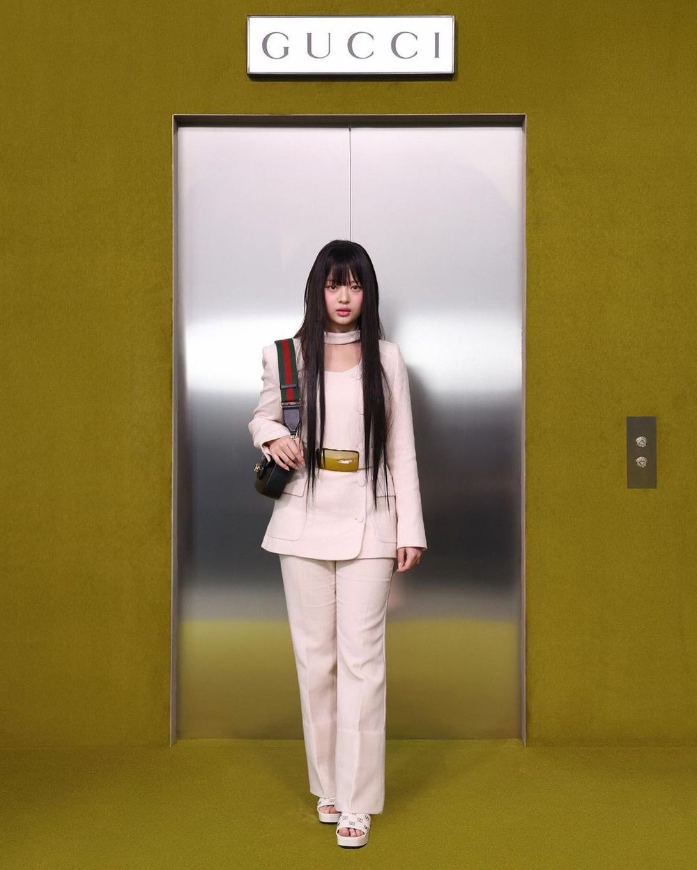 她們竟然不到165公分！7位韓國「假裝高女偶像」Jisoo、雨琦看起來根本170！-12
