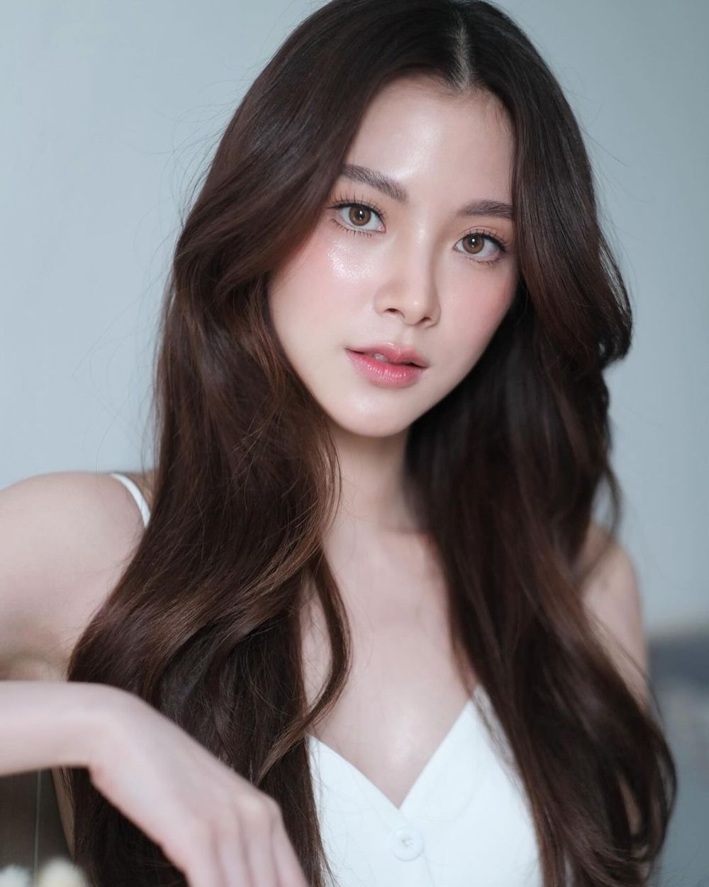 LOEWE新全球品牌大使是她！泰版《我的ID是江南美人》Baifern平采娜美到癱瘓網路？！-3