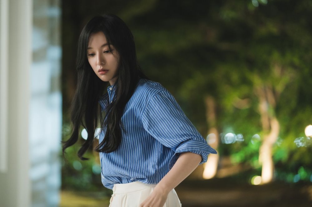 金智媛來台灣穿這樣！AI小臉+漫畫腰太美！《淚之女王》千金有錢人穿搭圖鑑回顧！-20