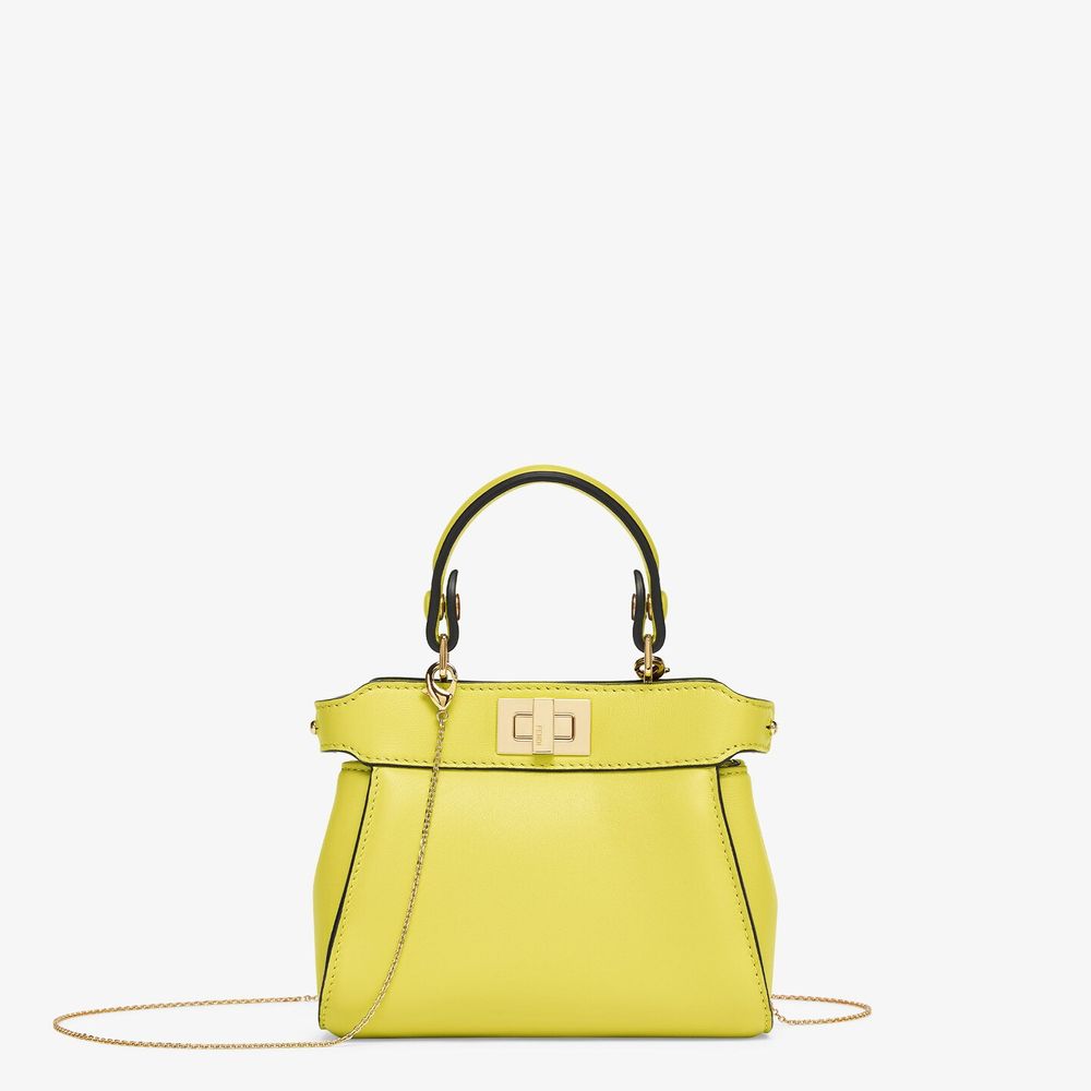 雨琦、安俞真都搶穿FENDI丹寧褲！寶寶藍配色「夫碩順Hoshi」也愛上？！-9