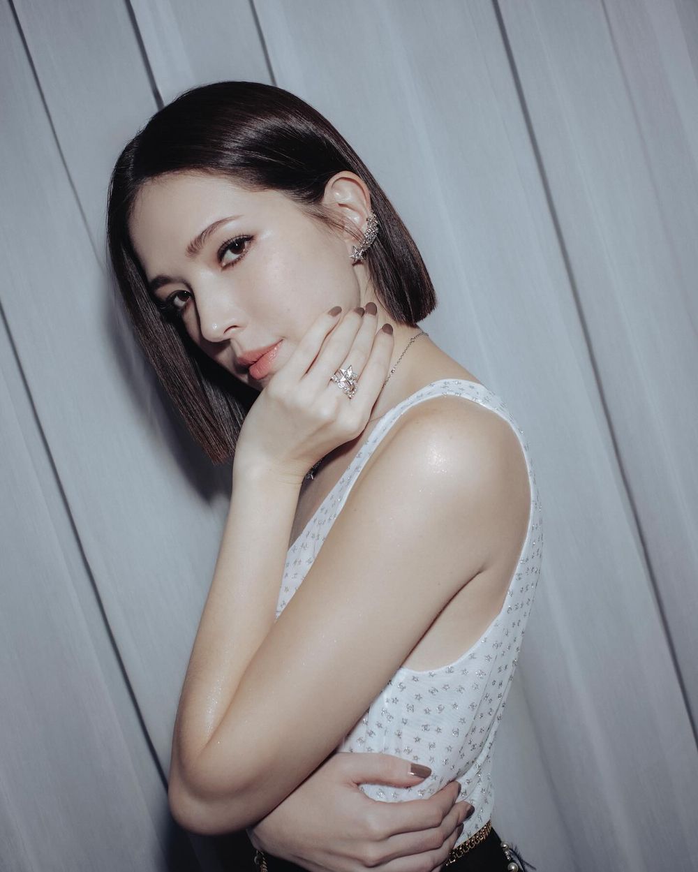台劇女神人間腿精盤點！邵雨薇根本時尚精品腿、許瑋甯的腿又白又直、好性感！-9