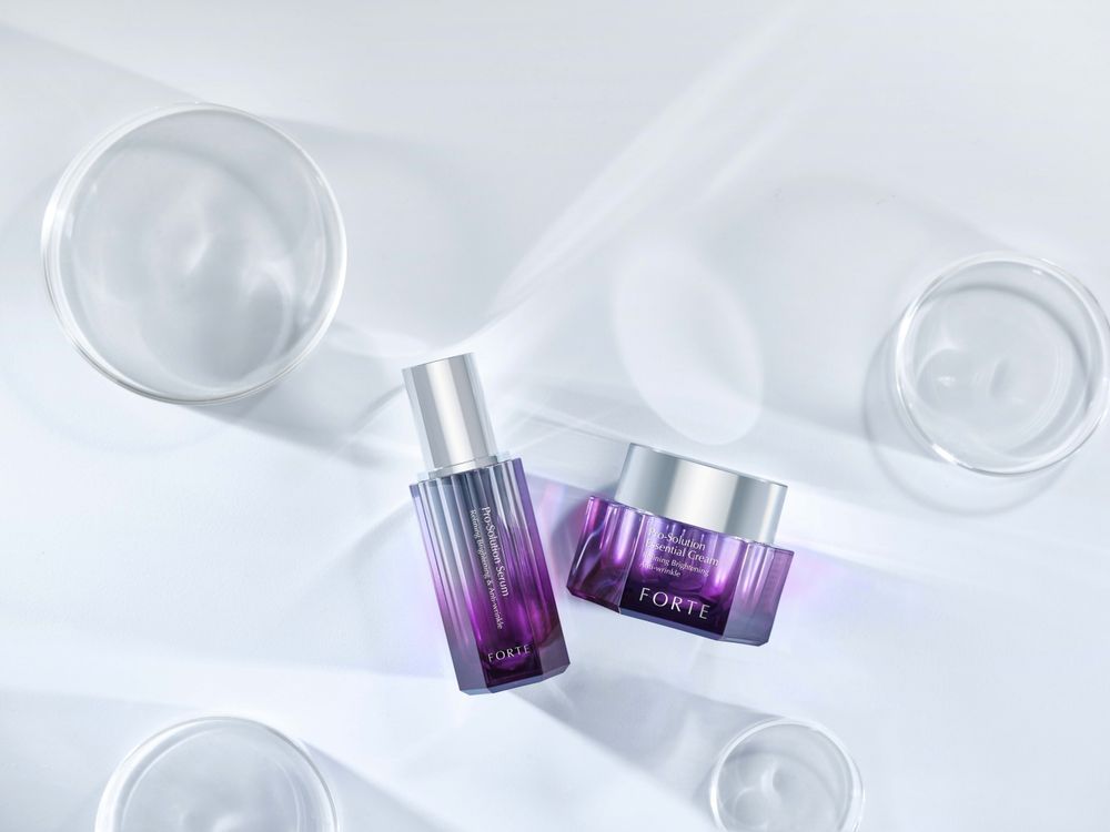 影后謝盈萱的真愛公開了！FORTE全新「紫先芝」保養，一抹撫紋美白，小資必入高CP值抗老保養品！-4