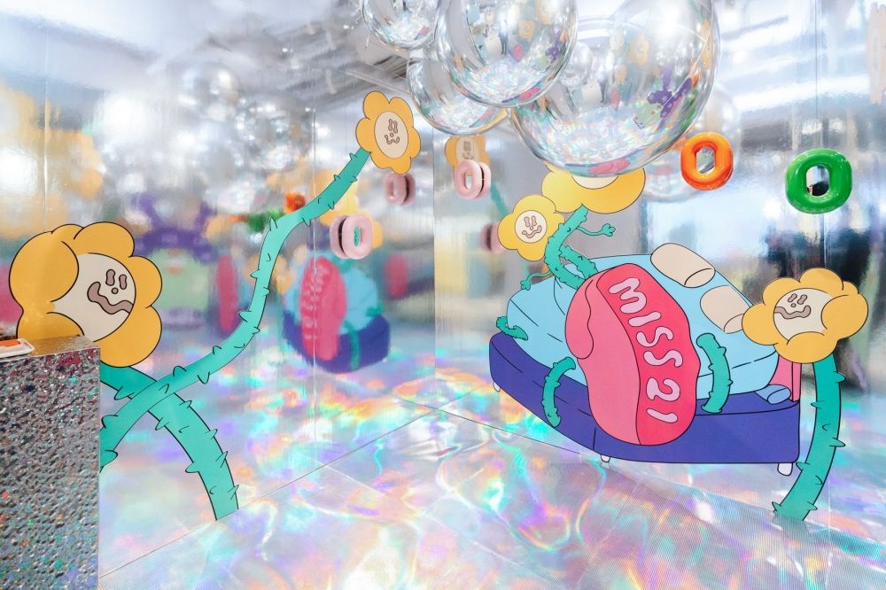 又怪又可愛！MISS 21 x KINGJUN聯名厚底鞋、打卡再送超Q兔兔網袋！-3