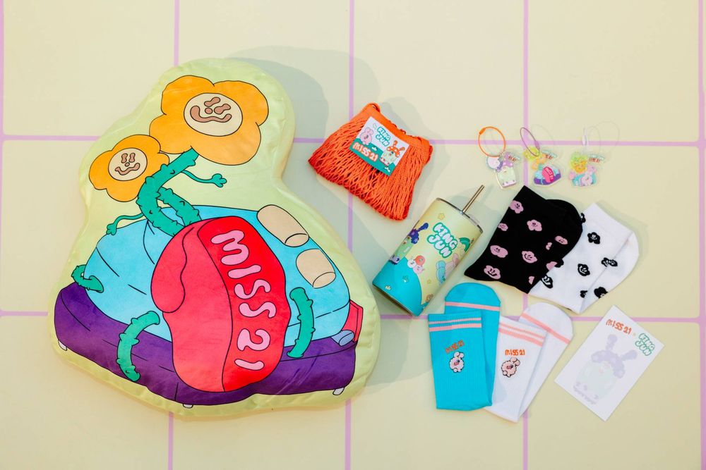 又怪又可愛！MISS 21 x KINGJUN聯名厚底鞋、打卡再送超Q兔兔網袋！-13