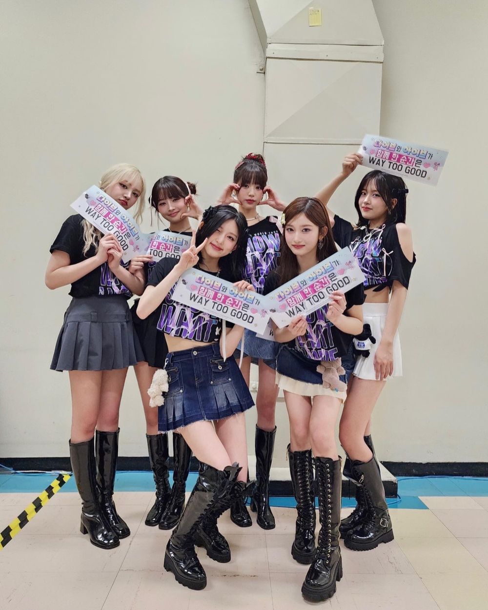 2024韓星同款吊飾盤點！Jisoo、雨琦都愛jellycat兔兔，「這款」Stray Kids昇玟也搶收！-15