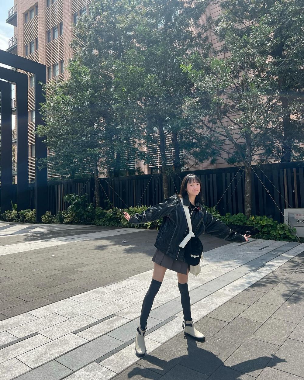 邊佑錫人生化學效應女星盤點！金裕貞美到不真實、公主金惠奫兩人眼神有電，最後一位觀眾敲碗在一起！-11