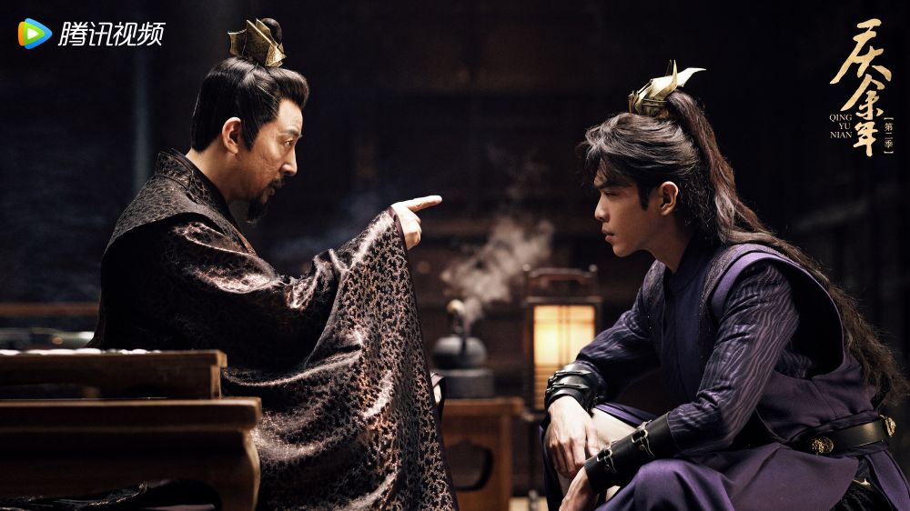 古裝劇《慶餘年2》播放量衝破165億登2024陸劇劇王！「小范大人」張若昀回歸網友直呼：太過癮！-11