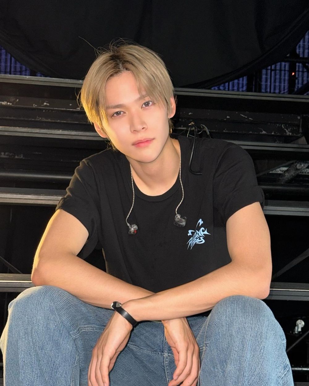 韓網熱議7位有「演員相」的韓國男偶像！圓佑新歌動作戲超帥氣，秀彬、在玹初戀感超強，網友公認最適合演「渣男」是他！-12