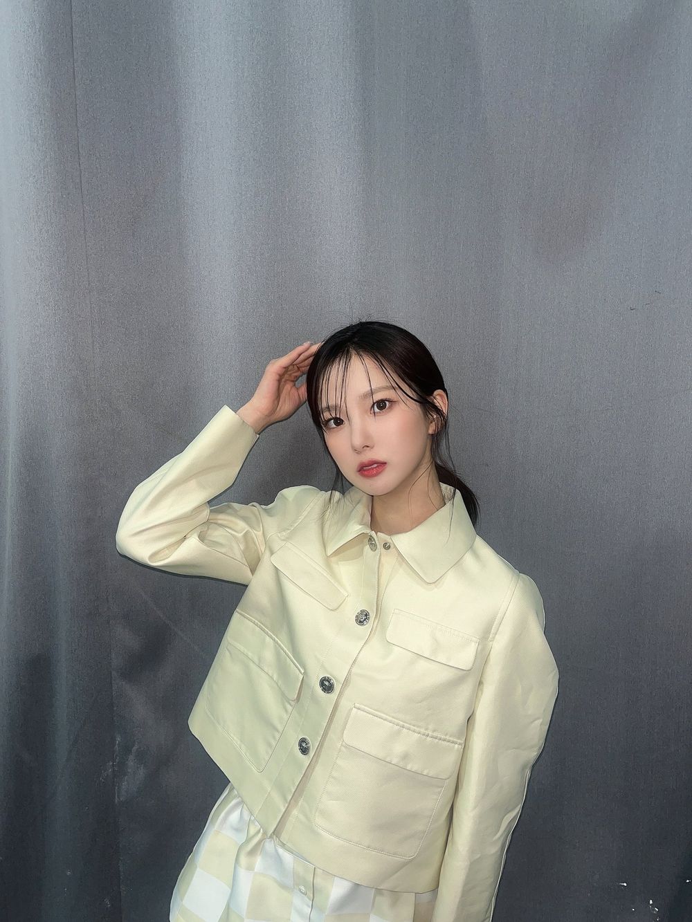 韓網熱議7位「小臉」出名的韓國女偶像！Karina、張員瑛比例太不科學，這位沒人敢站她旁邊！-13