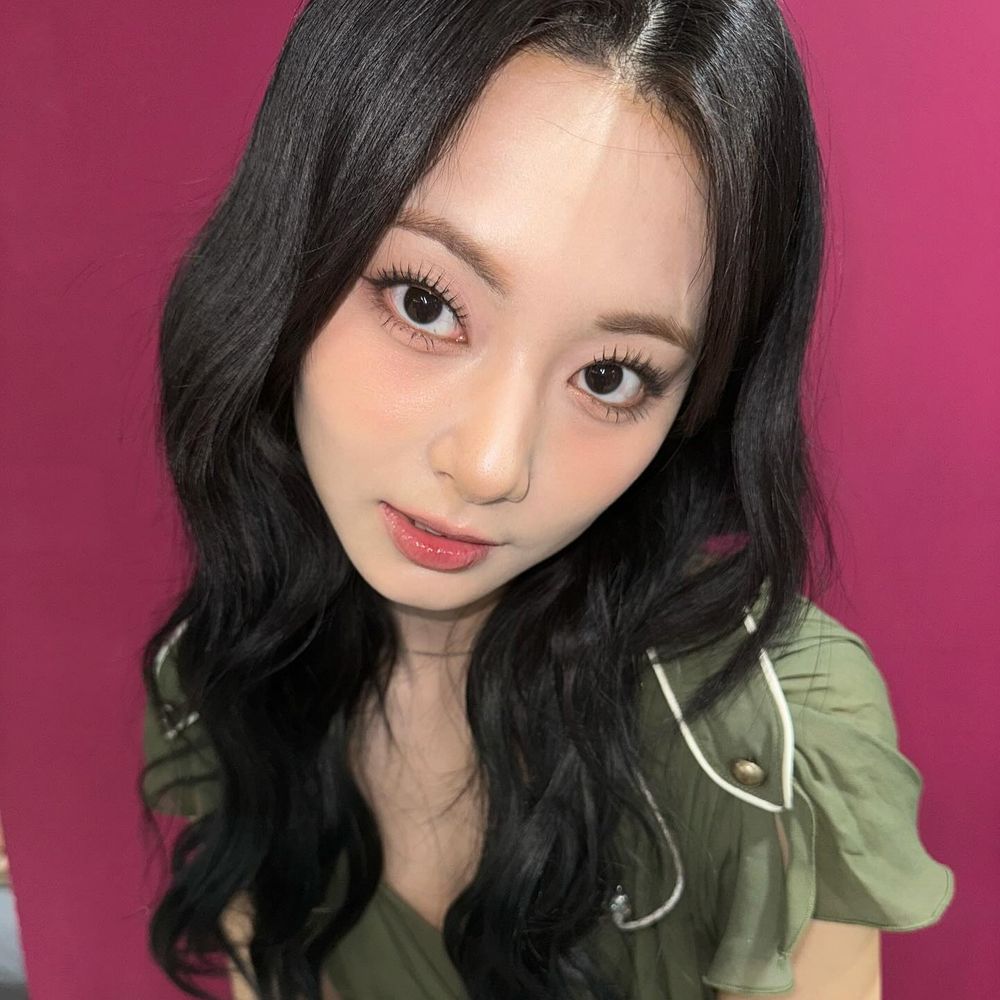 不科學幼態臉偶像盤點！張員瑛、Jennie澎潤寶寶臉技巧，ILLIT李沅禧根本膠原蛋白富翁！-3