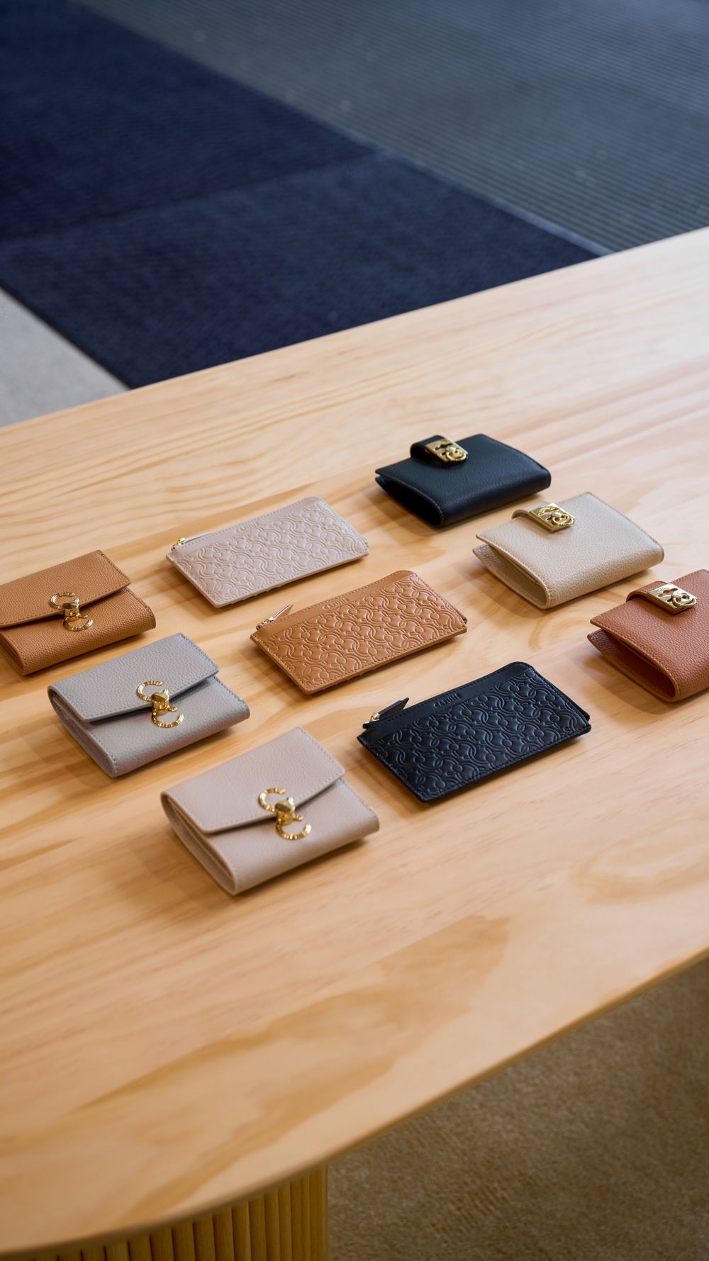 質感包包品牌Cafuné來台灣了！「經典手提包」直接試揹結帳帶走好幸福！-9