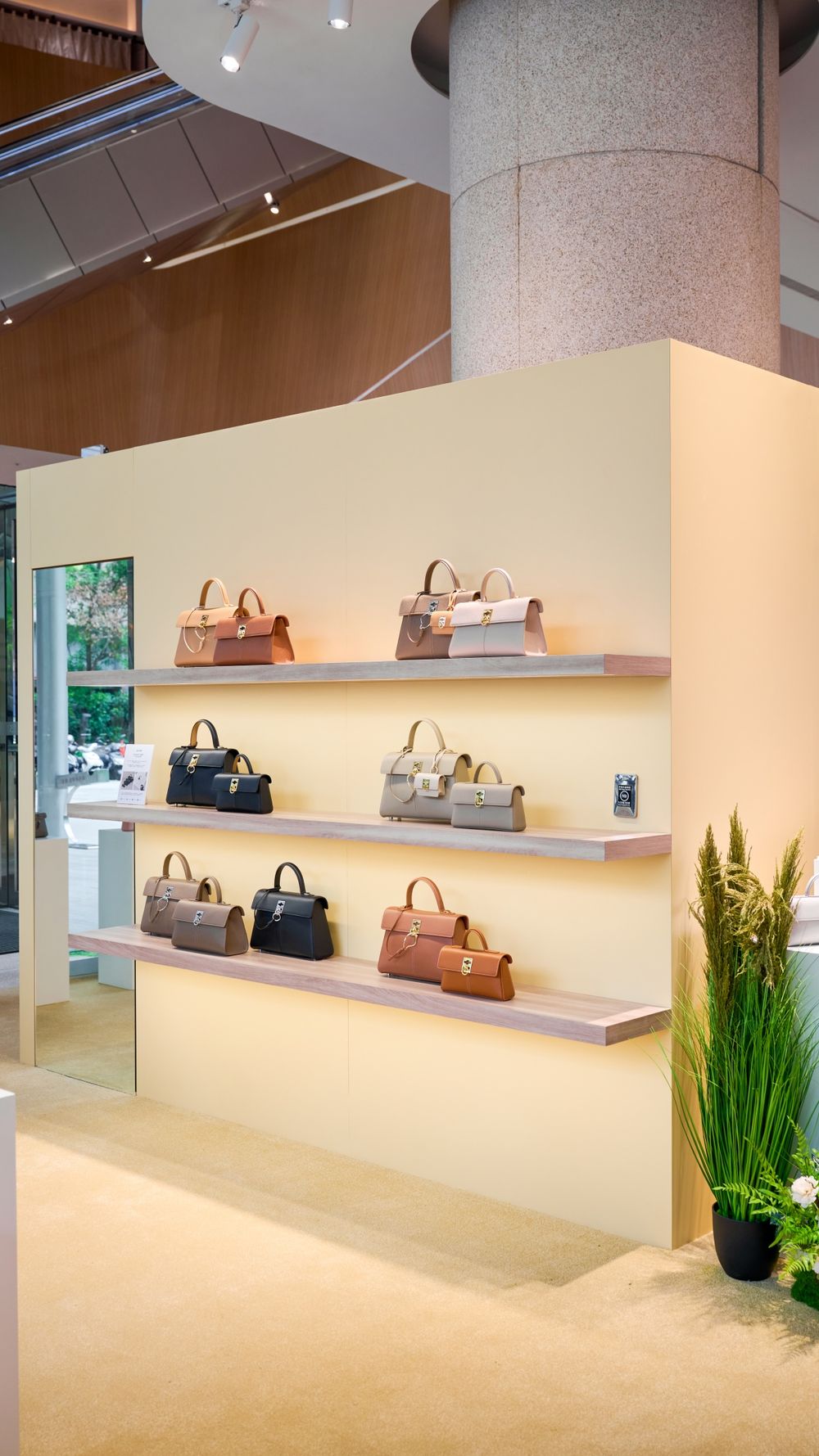 質感包包品牌Cafuné來台灣了！「經典手提包」直接試揹結帳帶走好幸福！-5