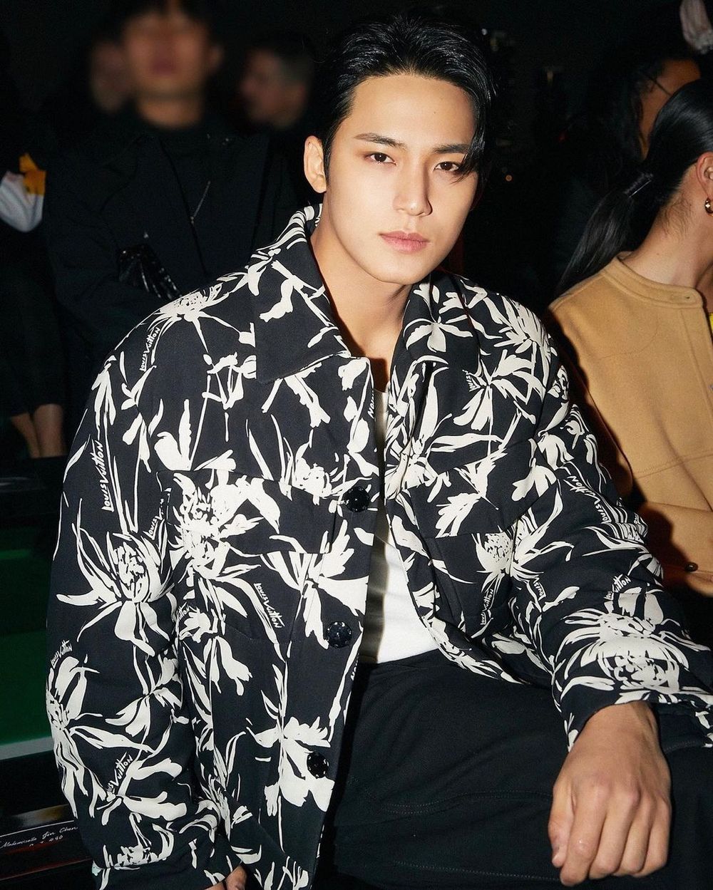克拉之光！SEVENTEEN珉奎「23億金總」時尚資源狂炸！DIOR、LV精品瘋搶！-14
