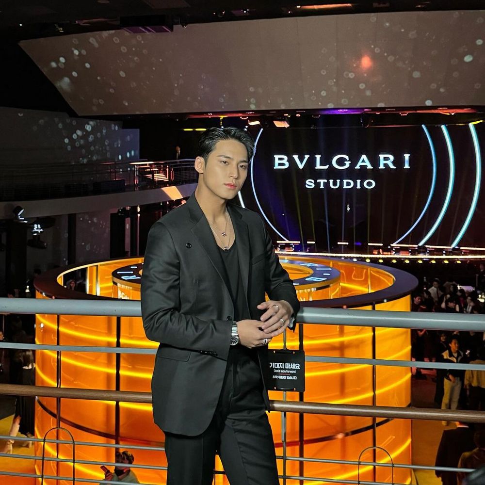克拉之光！SEVENTEEN珉奎「23億金總」時尚資源狂炸！DIOR、LV精品瘋搶！-4