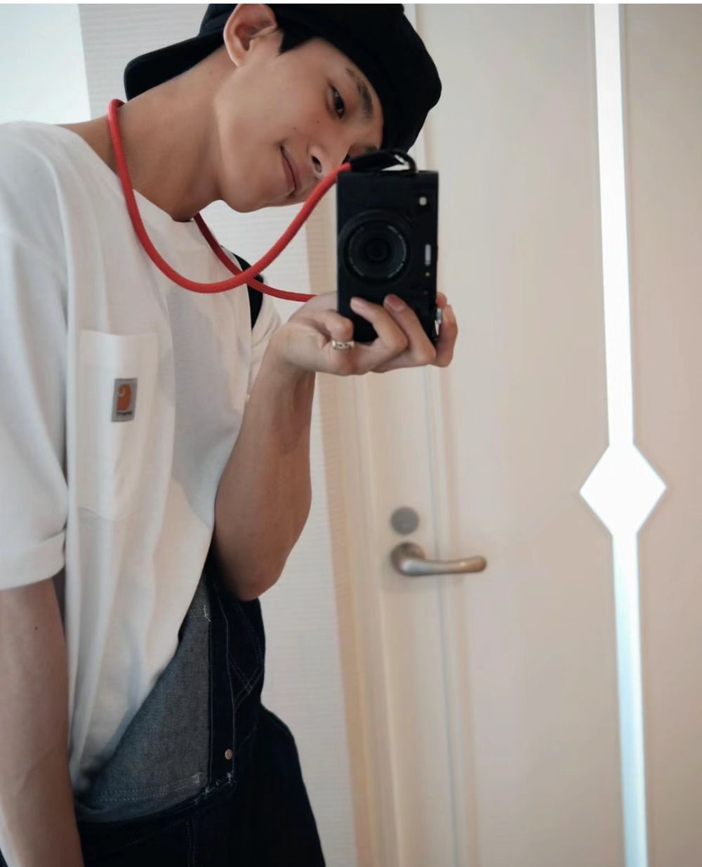 SEVENTEEN根本全員都是攝影師？DK、圓佑、珉奎...同款相機肉搜，克拉快手刀收藏！-11