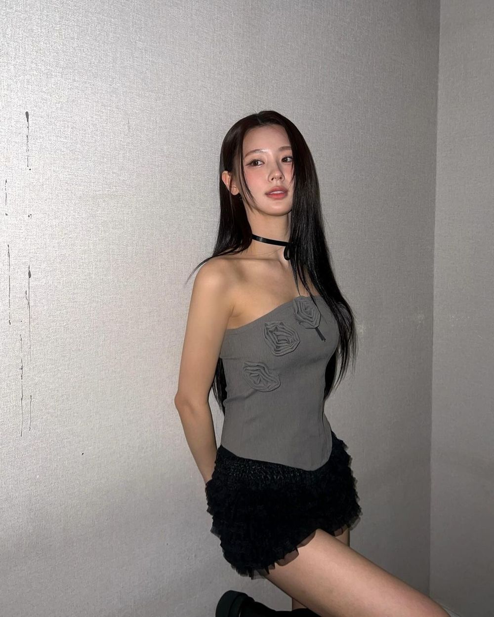 沒在藏！韓國6位「明目張膽好身材」女愛豆！Karina怎麼可能瘦又有料？！-7