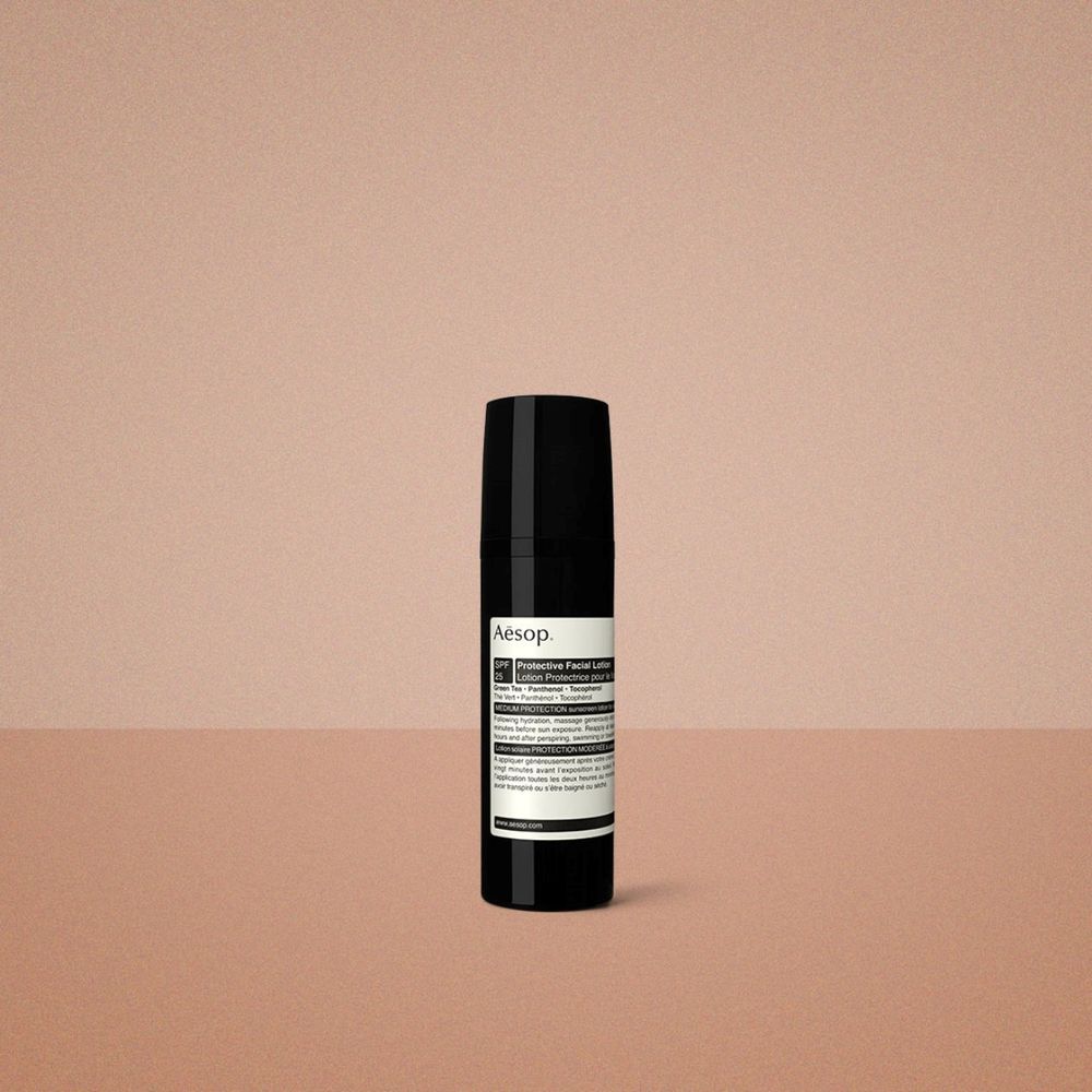 Aesop防曬新成員！舒適型「防曬面部乳液SPF50」最高防曬係數、磁石吸水力，打造史上最清爽水潤防曬品！-5