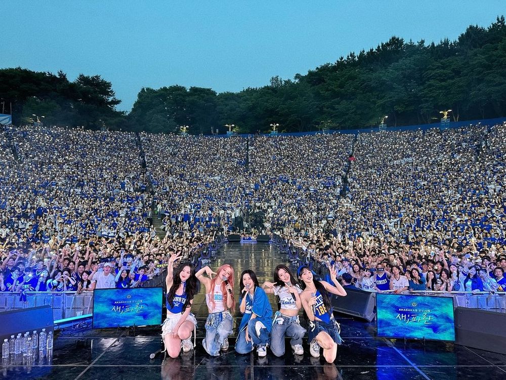 韓國大學校慶「女團演出費」一場5000萬？！NewJeans、aespa超辣舞台造型值得了！-5