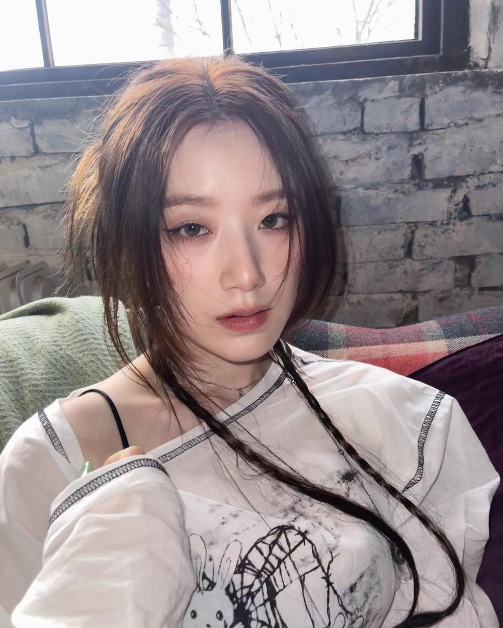 MBTI「超I人」偶像盤點！JISOO獨處好興奮、子瑜靜得美成一副畫、aespa Winter想有人約又不想出門！-10