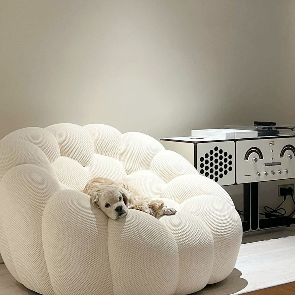 開箱Jennie的家！房間佈置根本就是美術館、超可愛「唇膏全身鏡」Rosé竟也有同款！-1