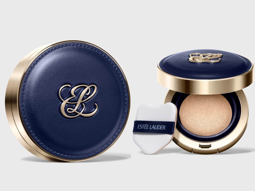 IU現身雅詩蘭黛快閃店！世界巡演剛結束，一點疲態都沒有，這膚質好像濾鏡開到滿！-5