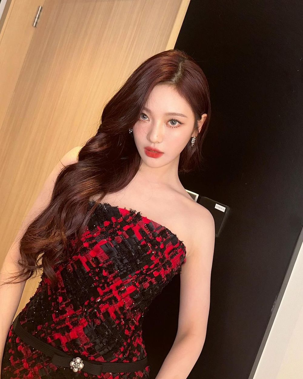 盤點6位「人間貓咪」韓國女愛豆！Haerin是奶兇品種代表、寧寧是呆萌小貓！-9