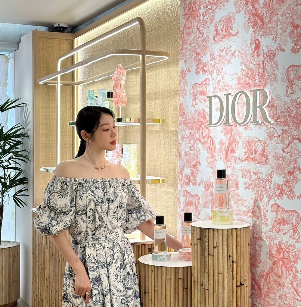 盤點迪奧欽點「人間DIOR」！TXT巴黎迪奧大秀，然竣、秀彬一下飛機立刻拍起時尚大片！-15