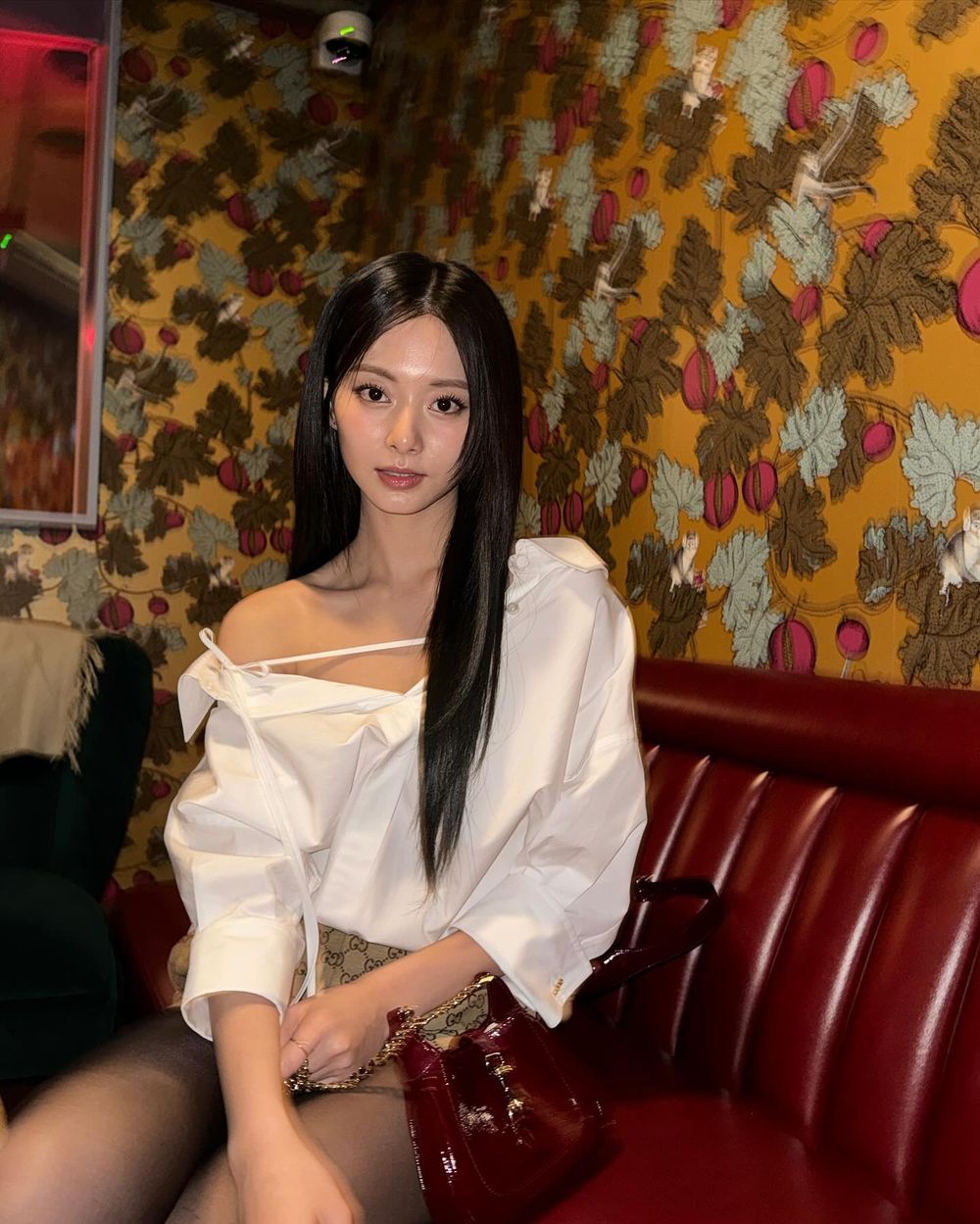 子瑜將被Gucci簽下？！活動邀約、爆款包也送上！網哭：精品代言早該是她的了！-6
