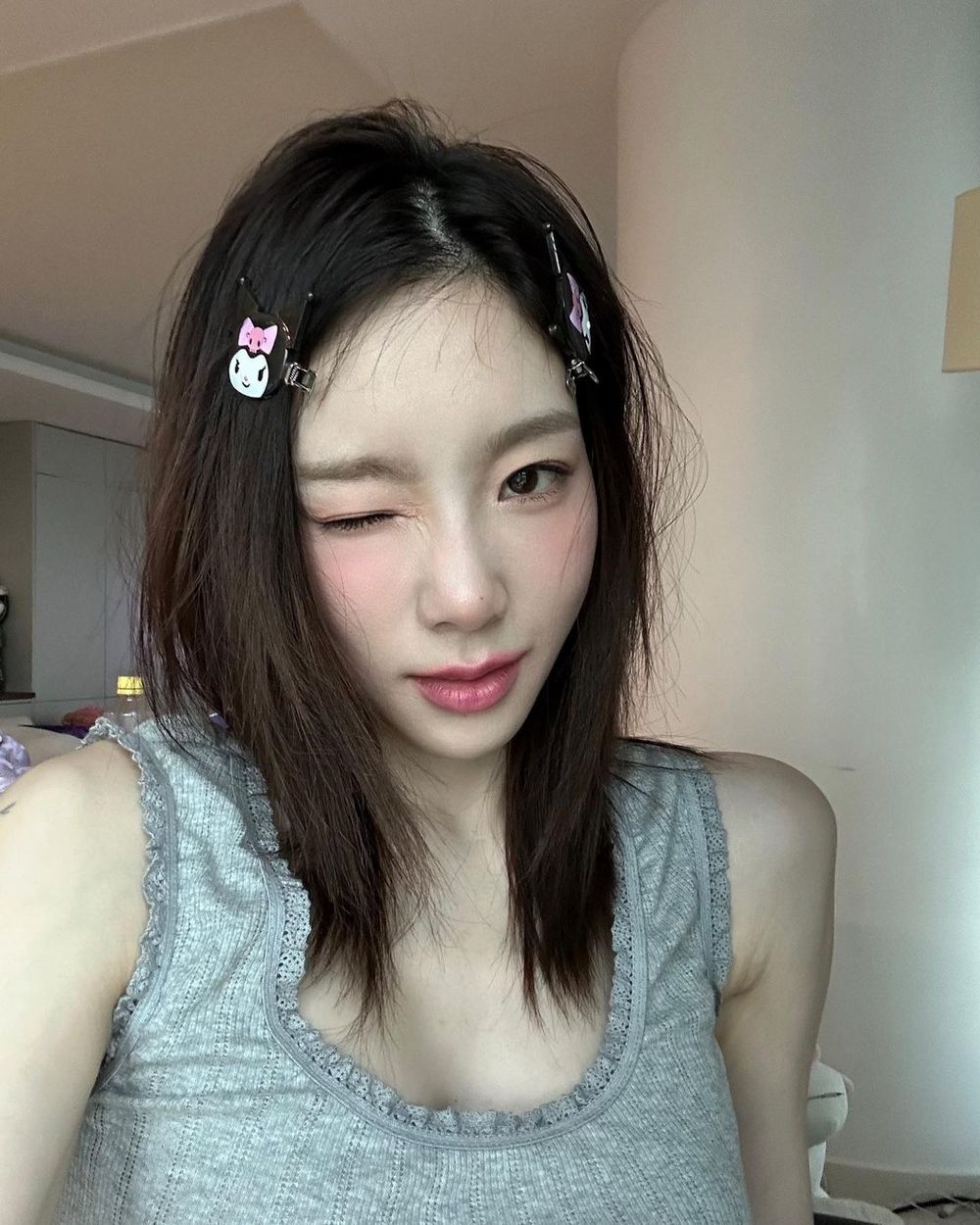 韓星摯愛卡通人物盤點！邊佑錫超愛可達鴨、宋江竟然愛蠟筆小新還帶他上節目？-18