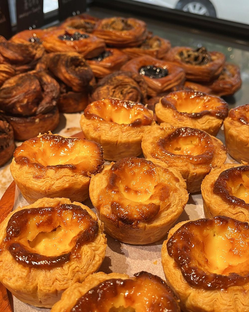 比肯德基蛋塔更好吃？！2024全台5間千層蛋塔推薦、除秒殺「布蕾千層酥」外還有這幾間必吃-11