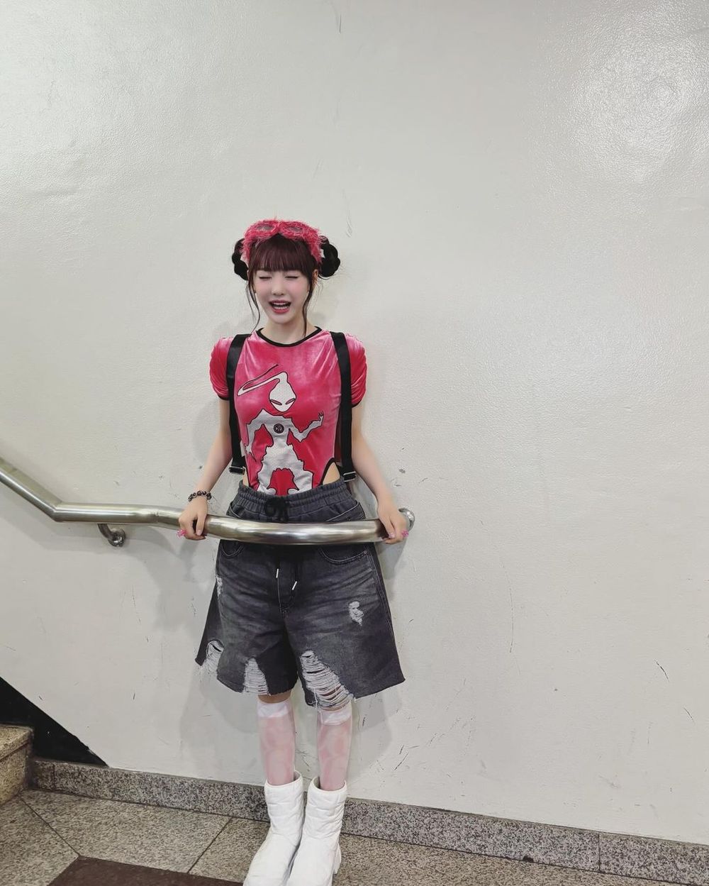 Winter、雨琦同款女主漫畫腿太誘人！韓星不說的「顯瘦增高」4個短褲穿搭秘訣！-12