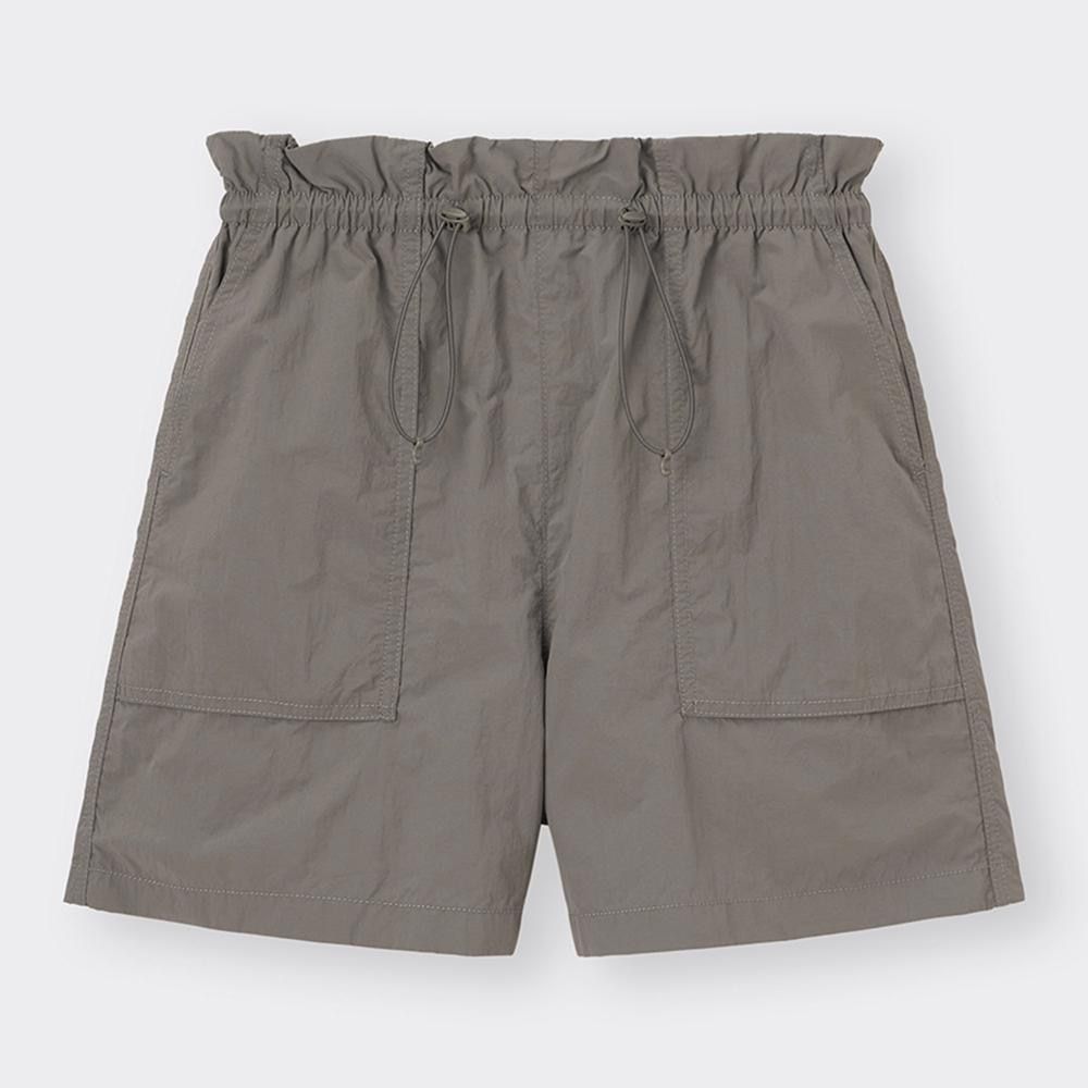 Winter、雨琦同款女主漫畫腿太誘人！韓星不說的「顯瘦增高」4個短褲穿搭秘訣！-15