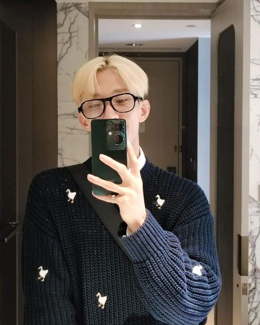 克拉的小愛神！SEVENTEEN音色流氓DK超強代言資源公開！BALLY根本寵上天！-12